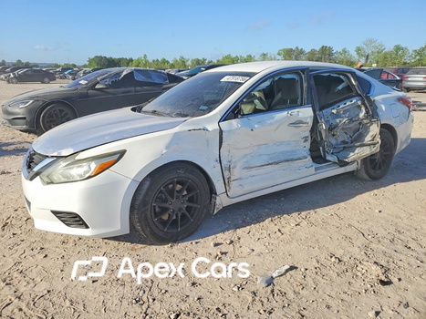 Nissan Altima 2017 - Image 1 of 13