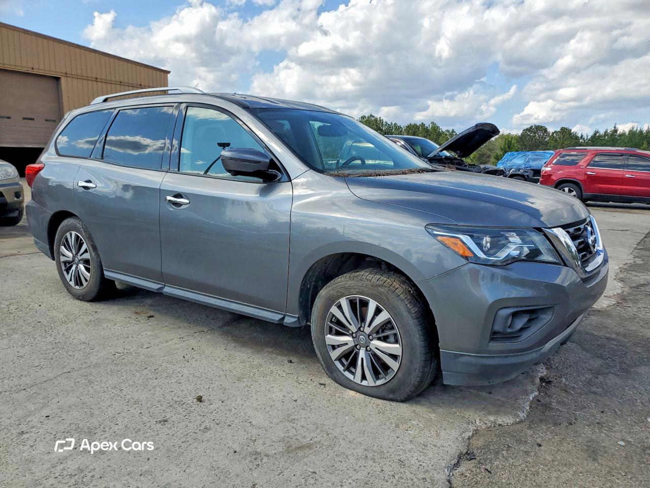 Nissan Pathfinder 2018
