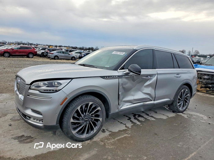 2020 Lincoln Aviator - Image 1 of 5