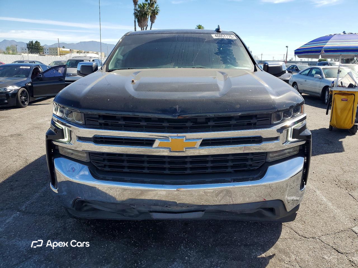Chevrolet Silverado 2021