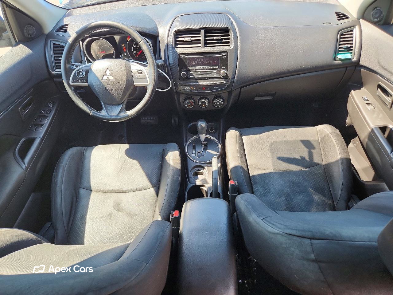 Mitsubishi Outlander 2015