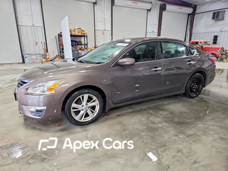 Nissan Altima 2013 - Image 1 of 13
