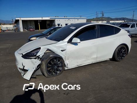 Tesla Model Y 2022 - Zdjęcie 1 z 14