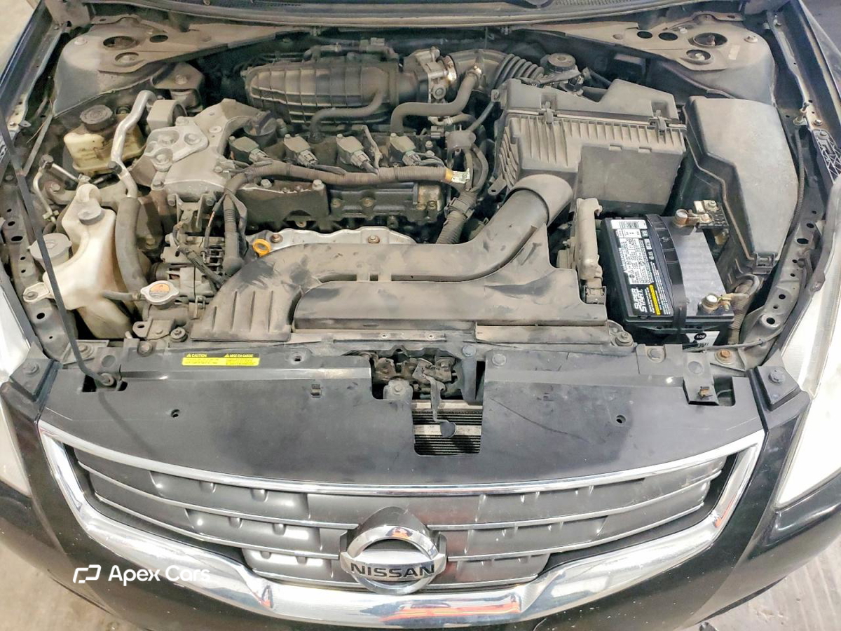 Nissan Altima 2012