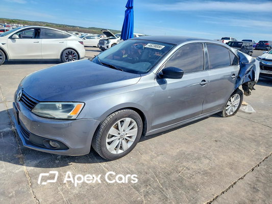Volkswagen Jetta 2014 - Image 1 of 14