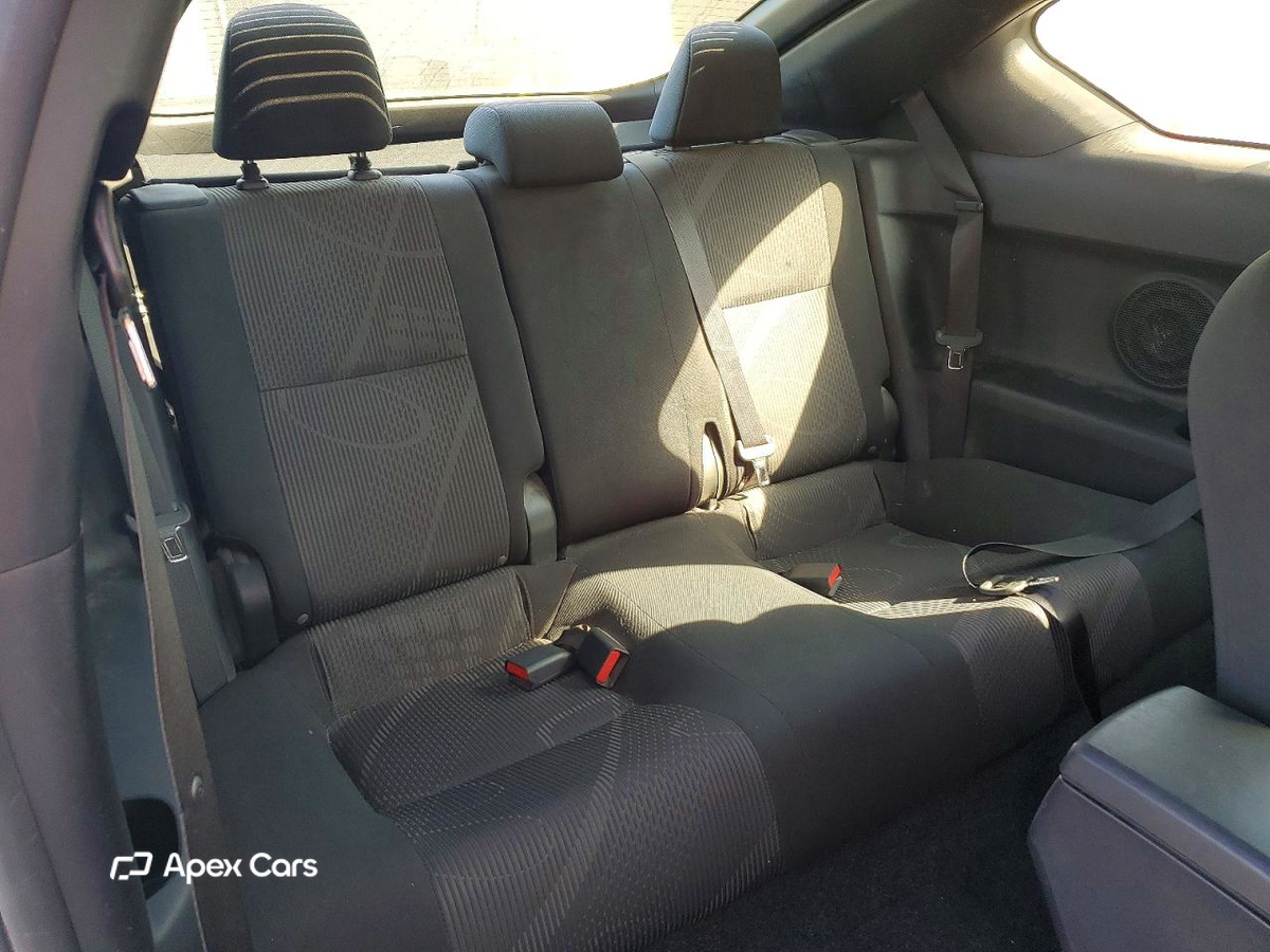 Scion tC 2012