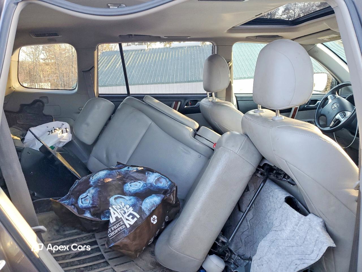 Toyota Highlander 2011