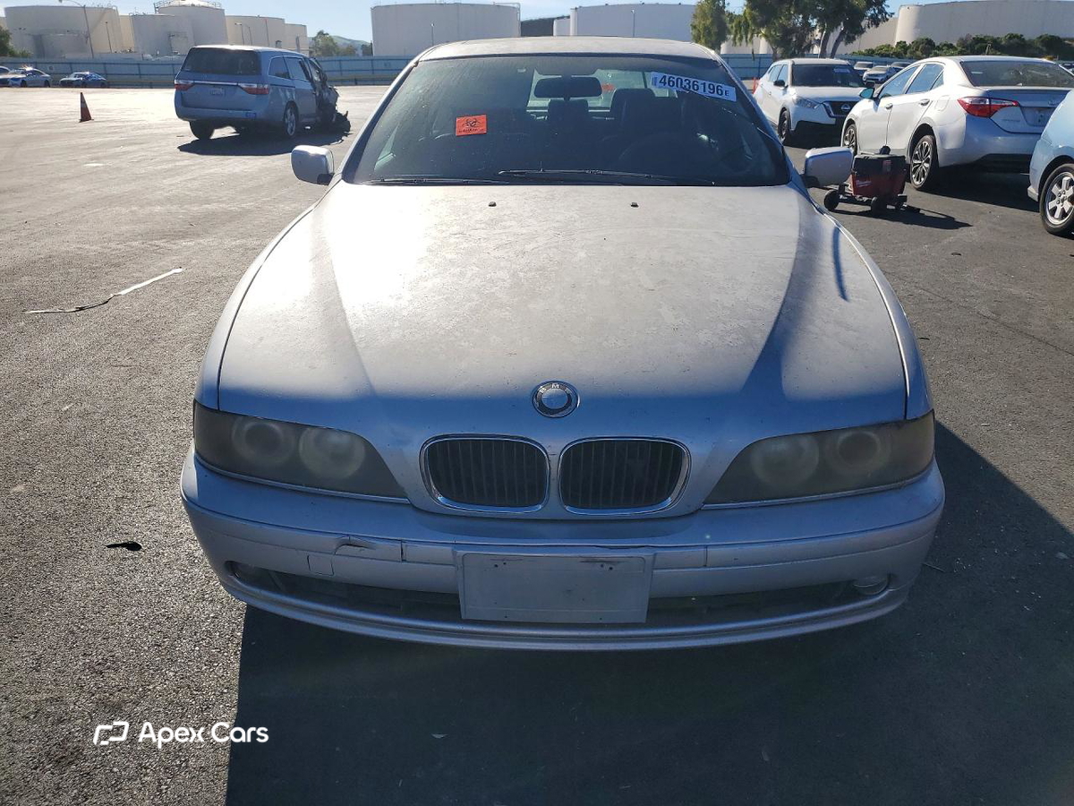 BMW Series 5 2001