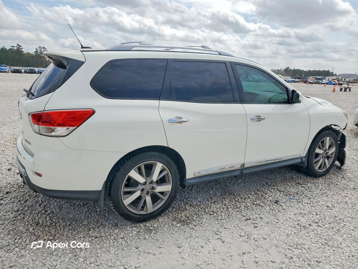 Nissan Pathfinder 2014