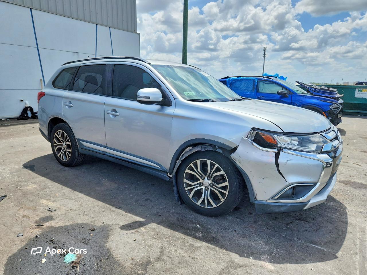 Mitsubishi Outlander 2016