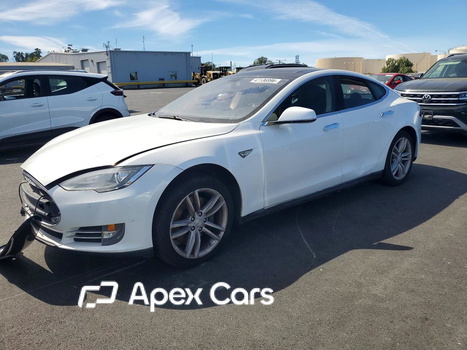 Tesla Model S 2014 - Image 1 of 13