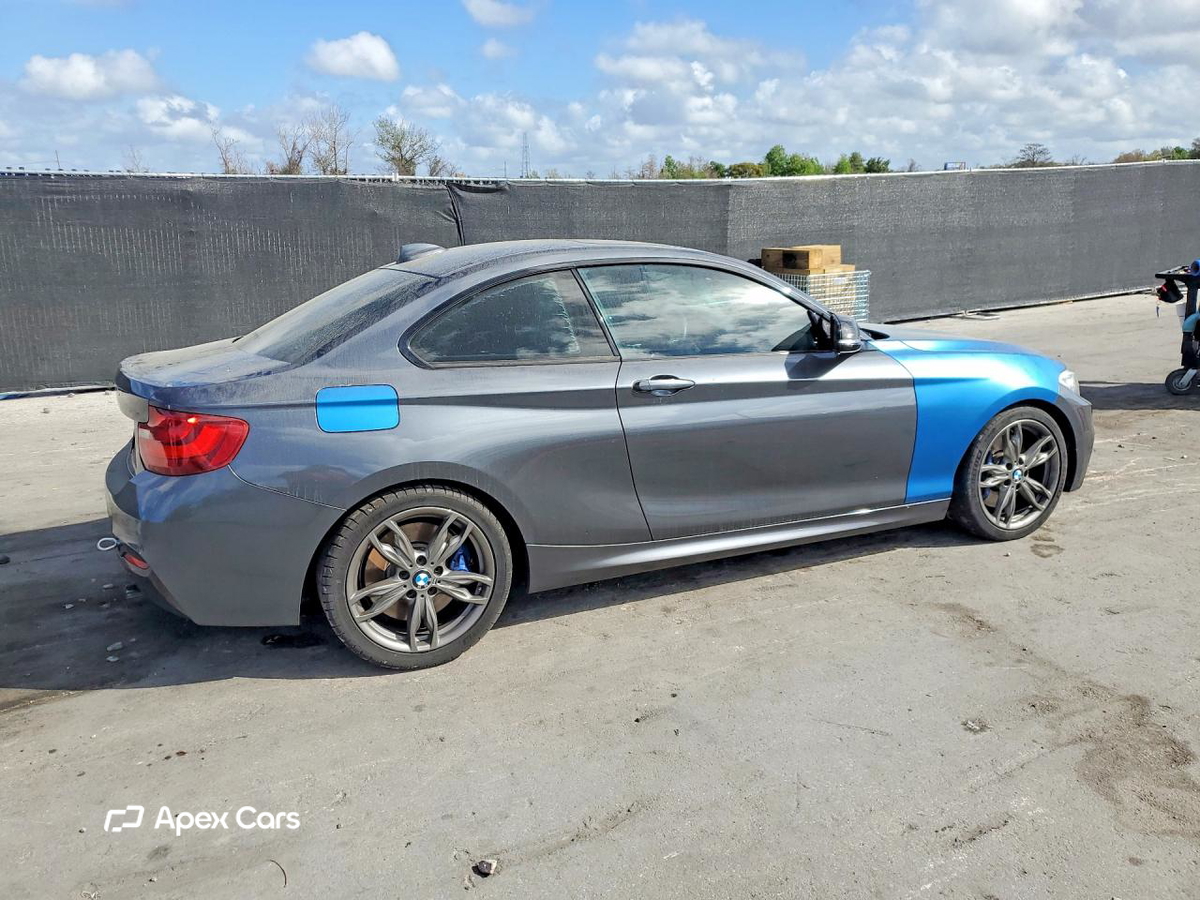 BMW M2 2017