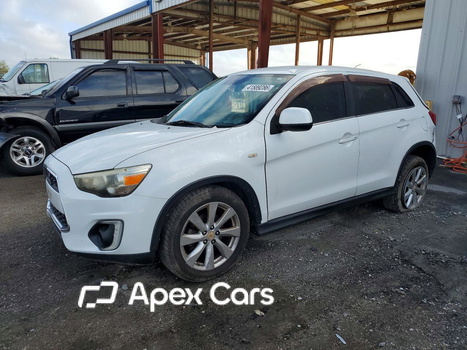 Mitsubishi Outlander 2015 - Image 1 of 14