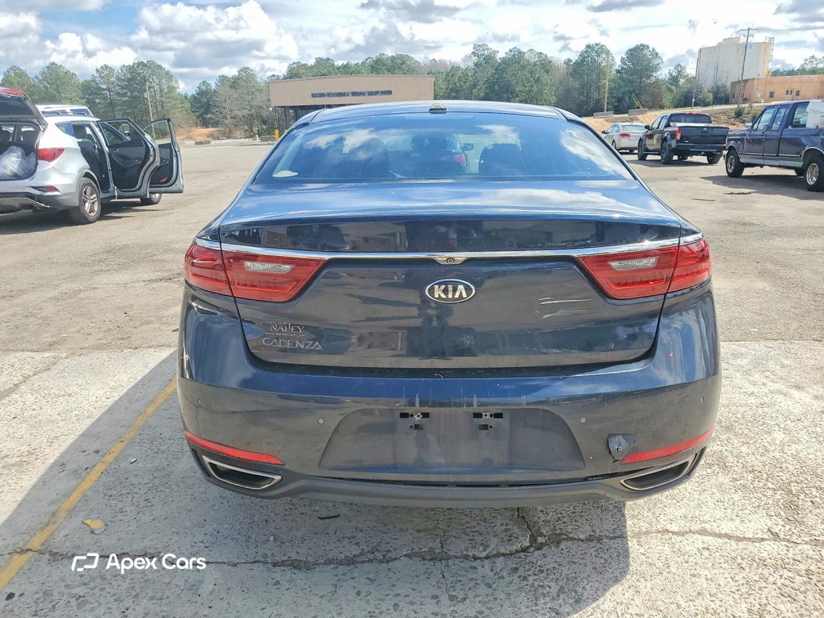 Kia Cadenza 2017