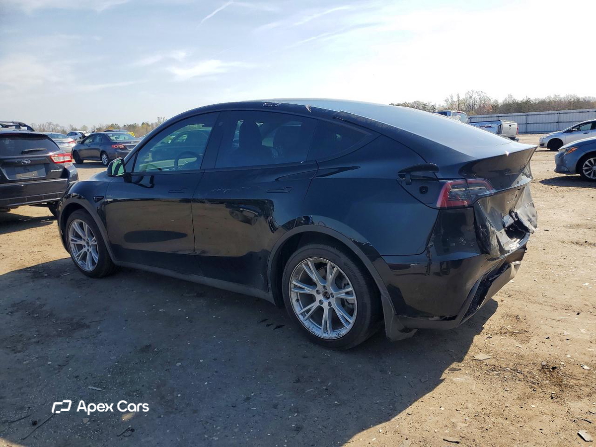 Tesla Model Y 2022