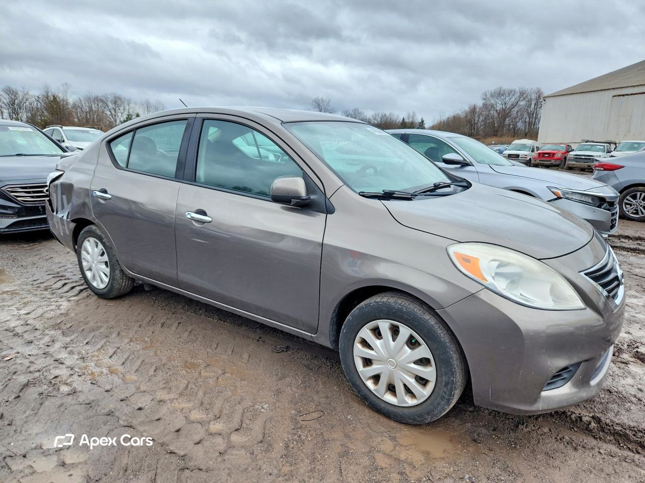 Nissan Versa 2014