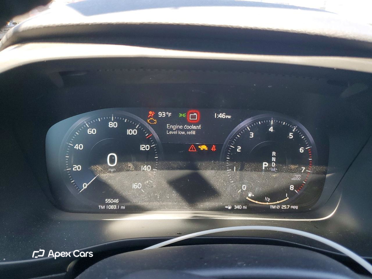 Volvo XC40 2021