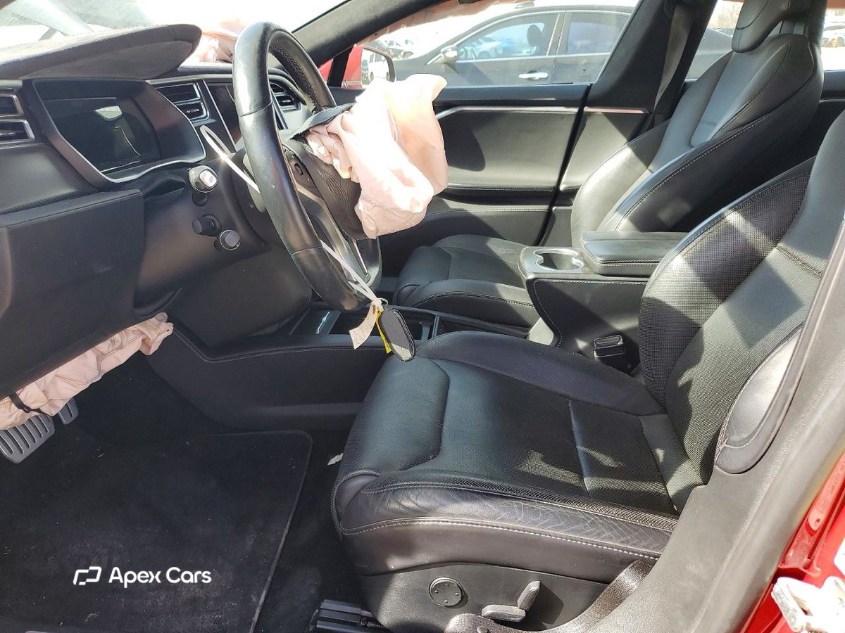 Tesla Model S 2016