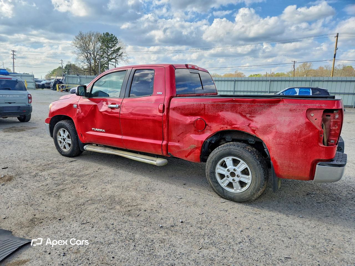 Toyota Tundra 2010