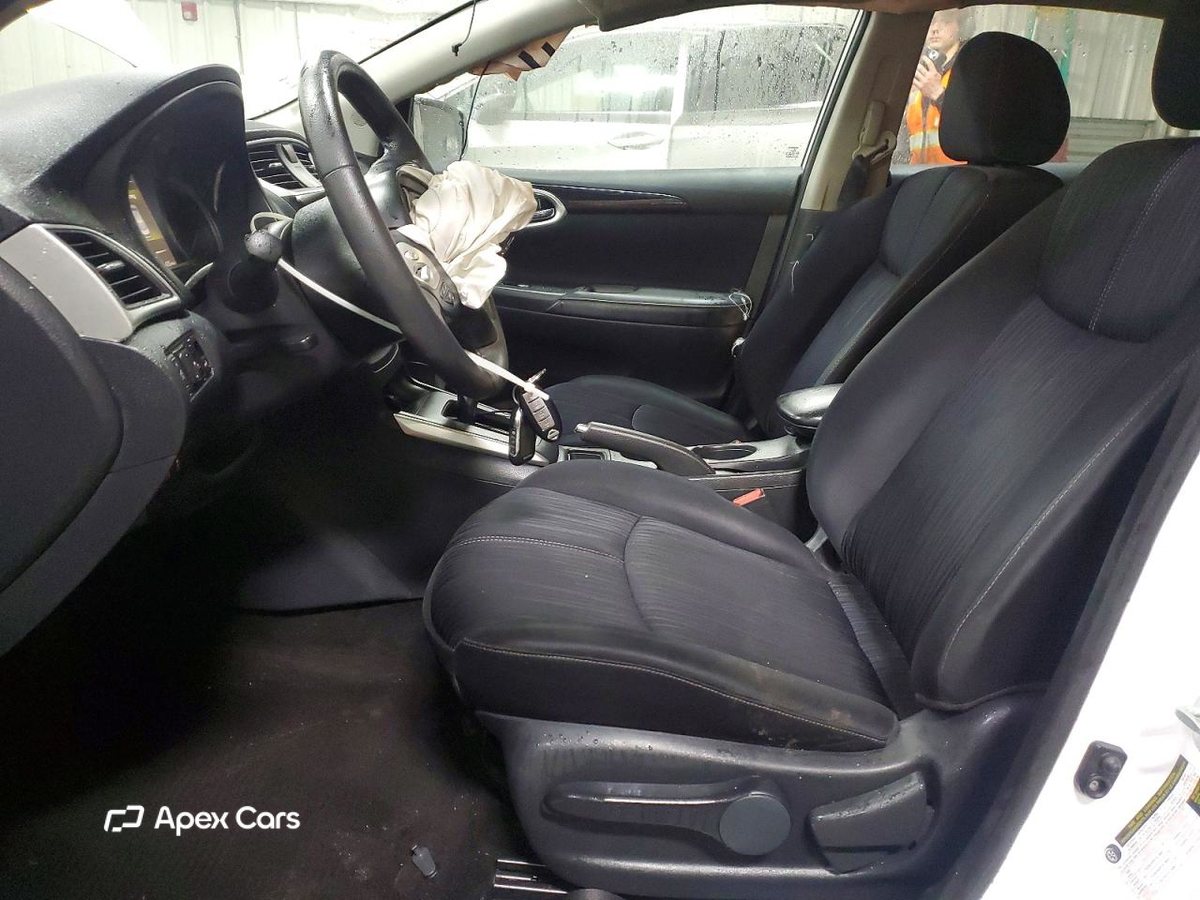 Nissan Sentra 2016