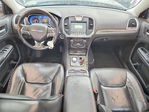 Chrysler 300 2016