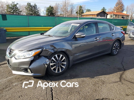 Nissan Altima 2017 - Zdjęcie 1 z 12