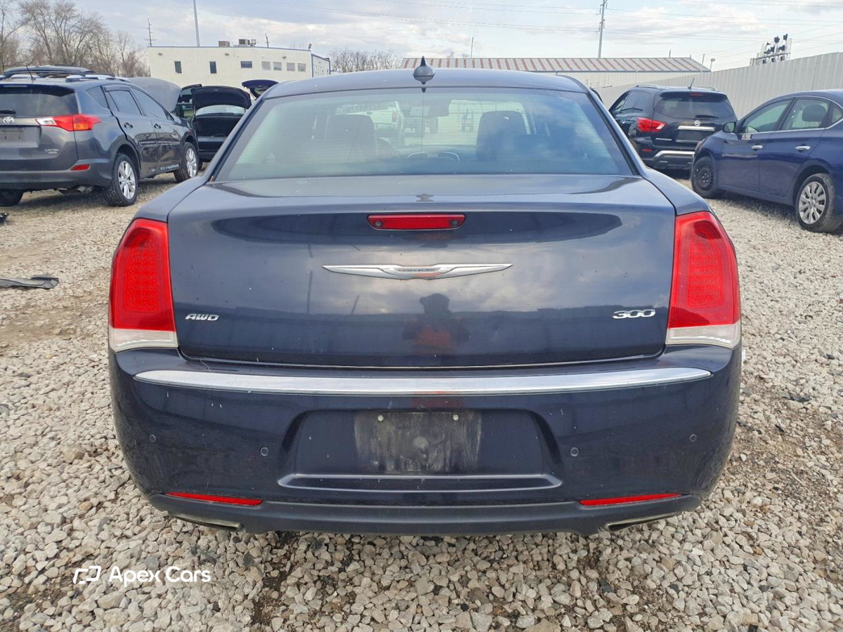 Chrysler 300 2018