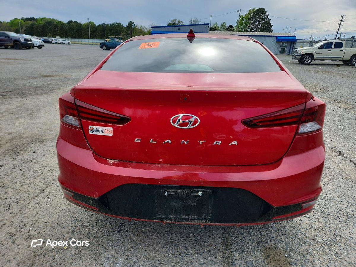 Hyundai Elantra 2020