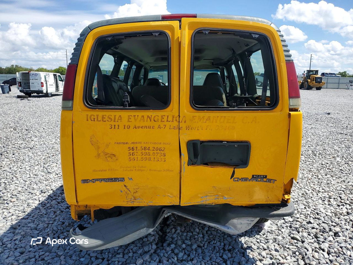 Chevrolet Express 2002