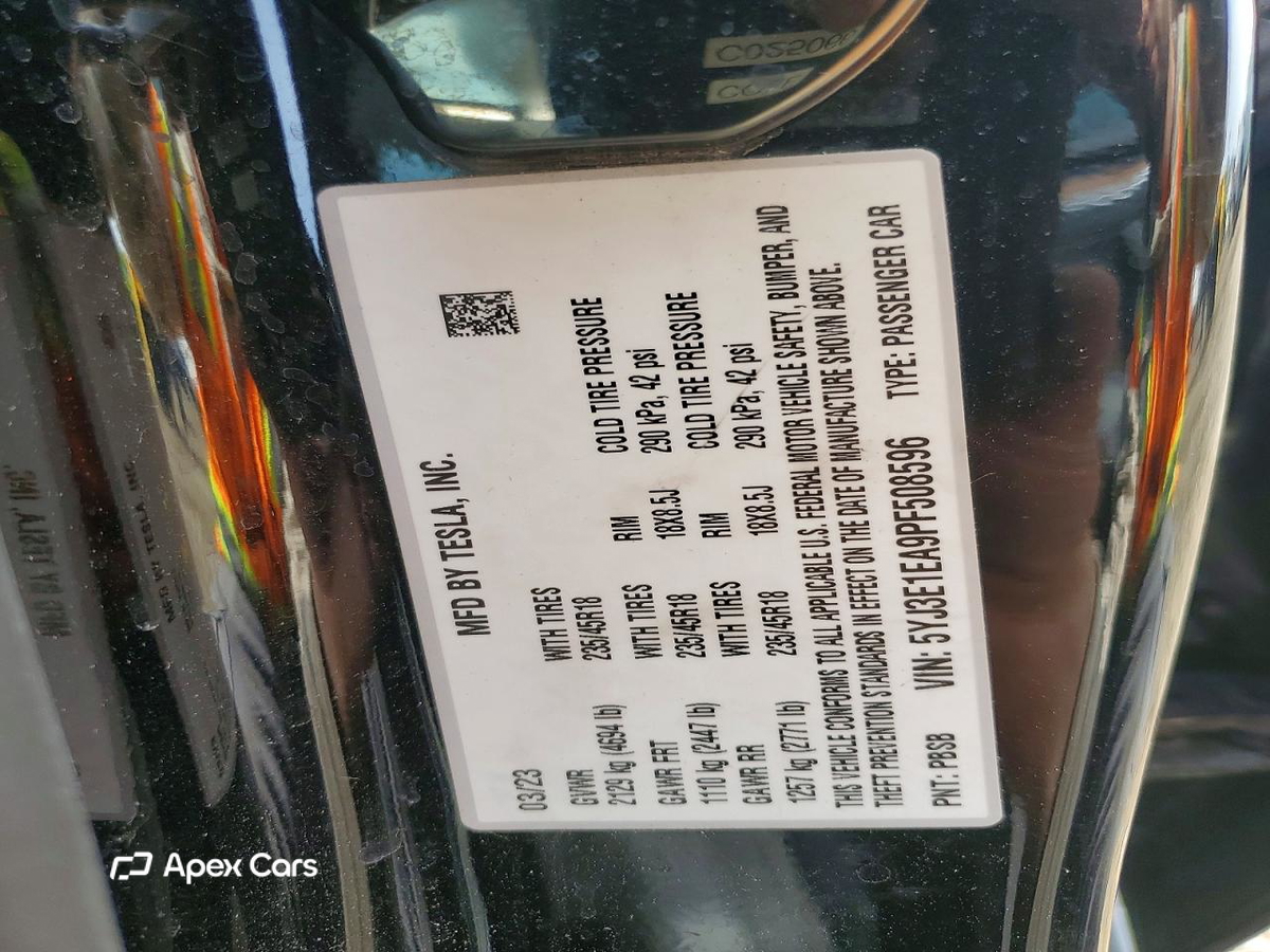 Tesla Model 3 2023