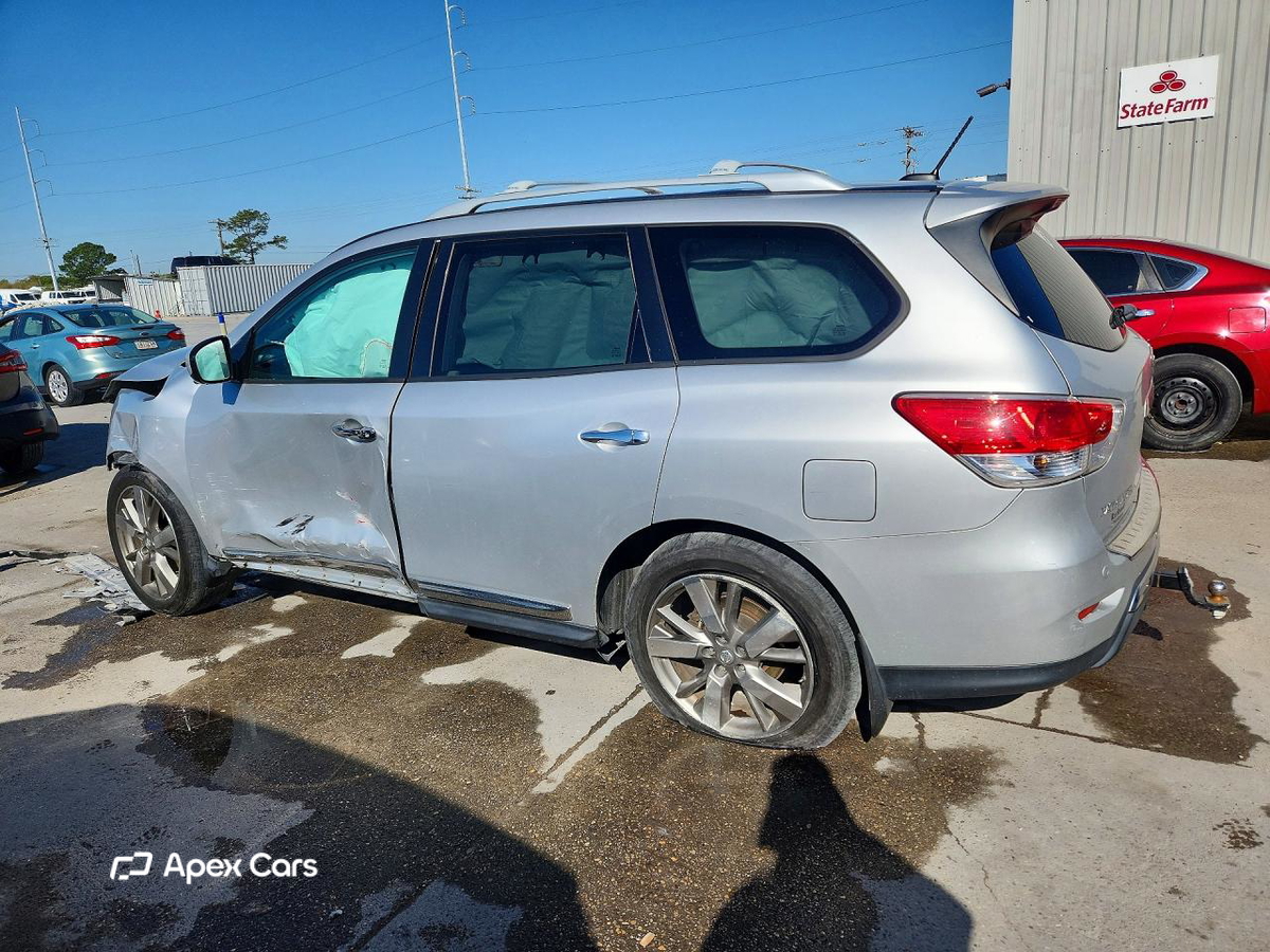 Nissan Pathfinder 2014