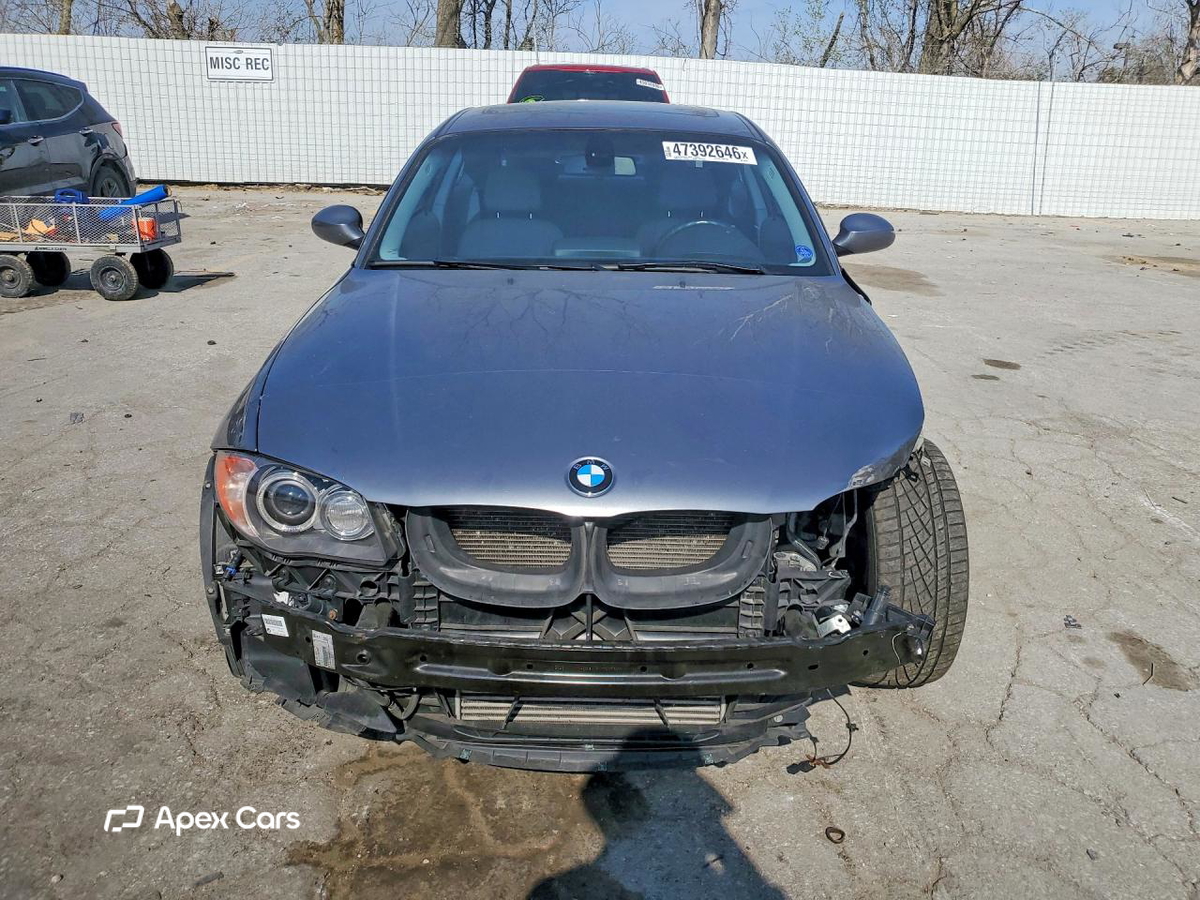 BMW Series 1 2009