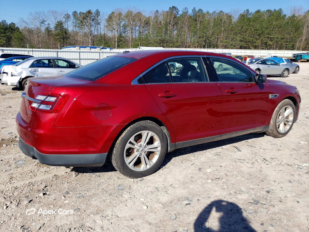 Ford Taurus 2015