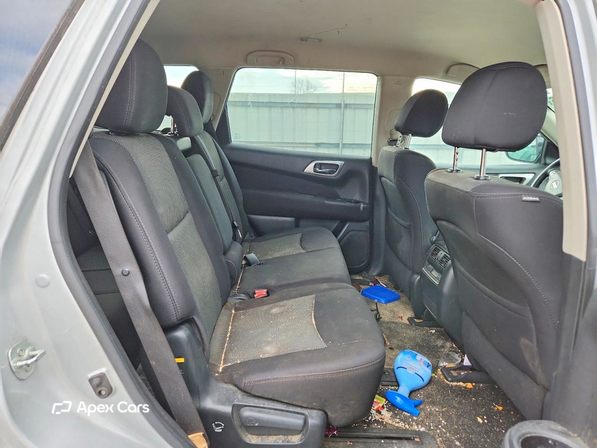 Nissan Pathfinder 2017