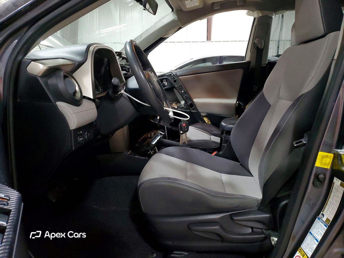 Toyota RAV 4 2014