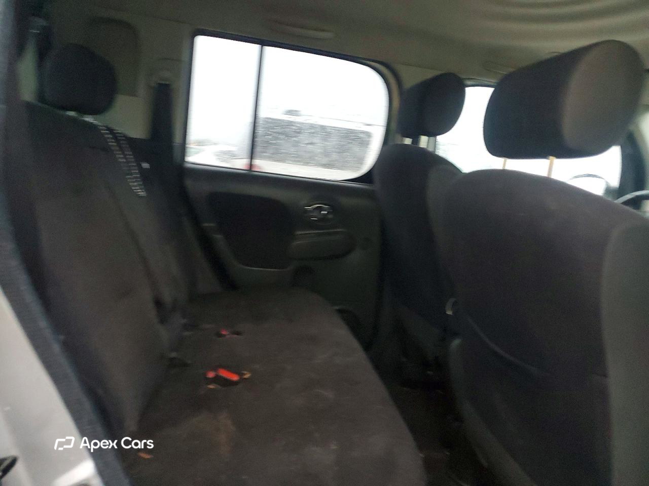 Nissan Cube 2011