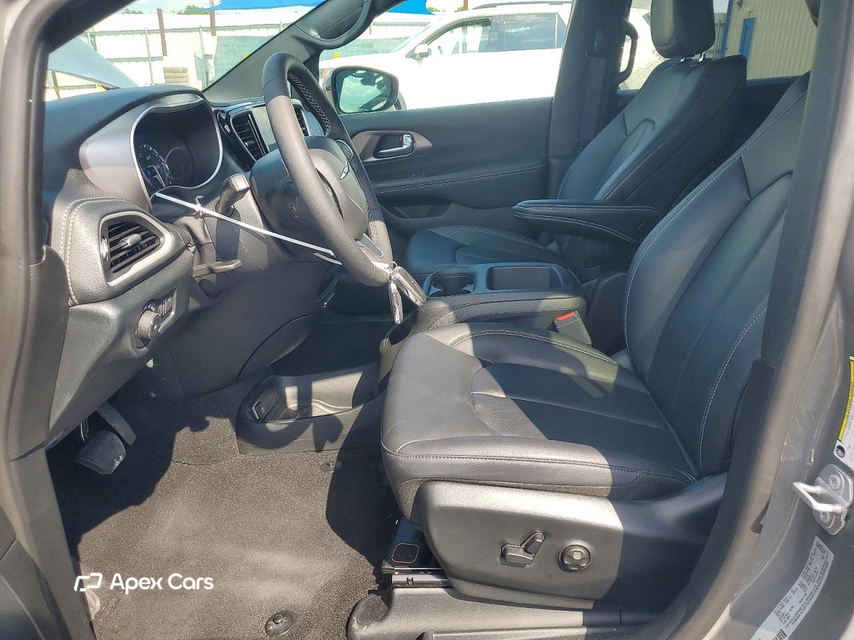 Chrysler Pacifica 2025