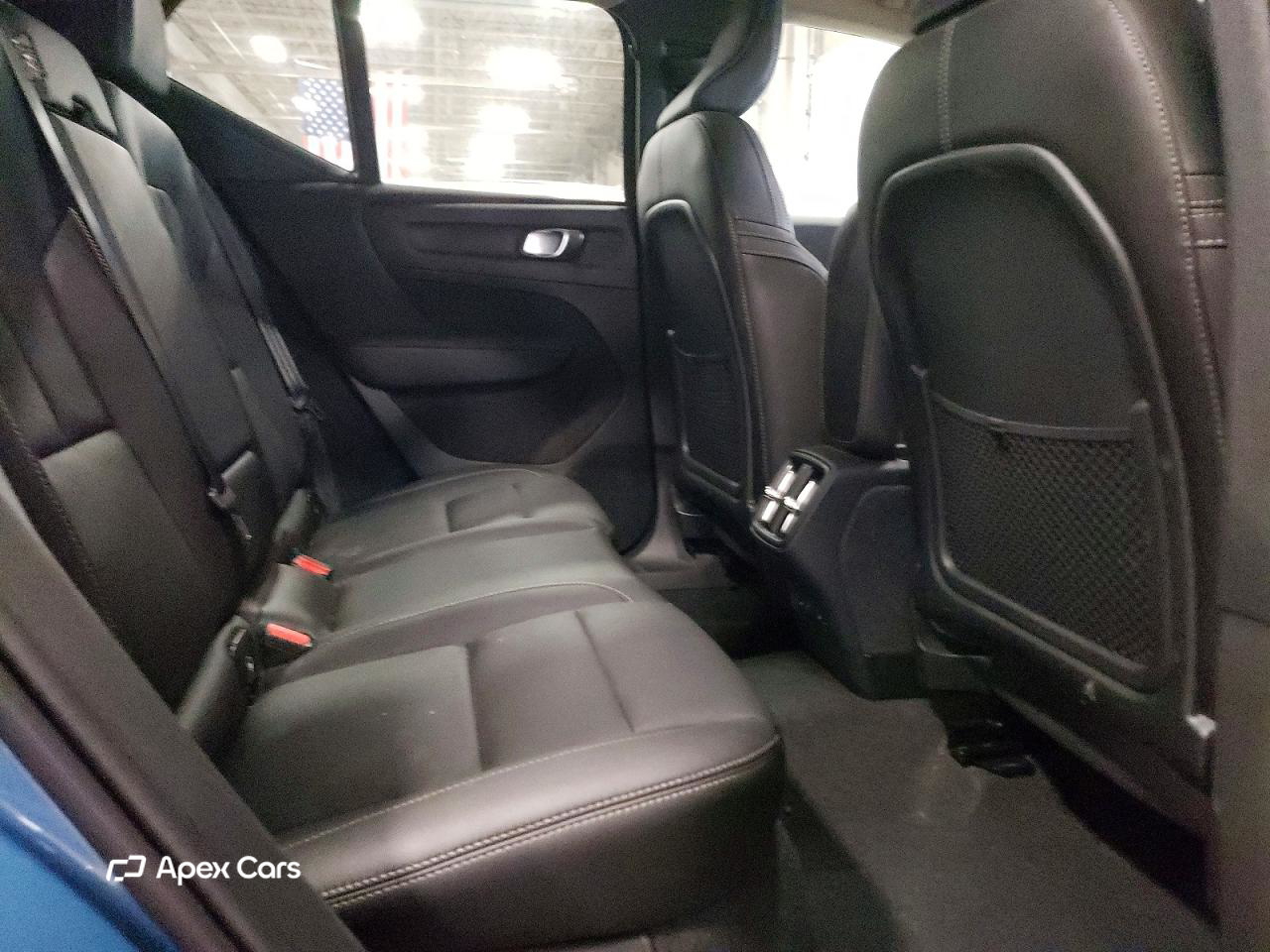 Volvo XC40 2024