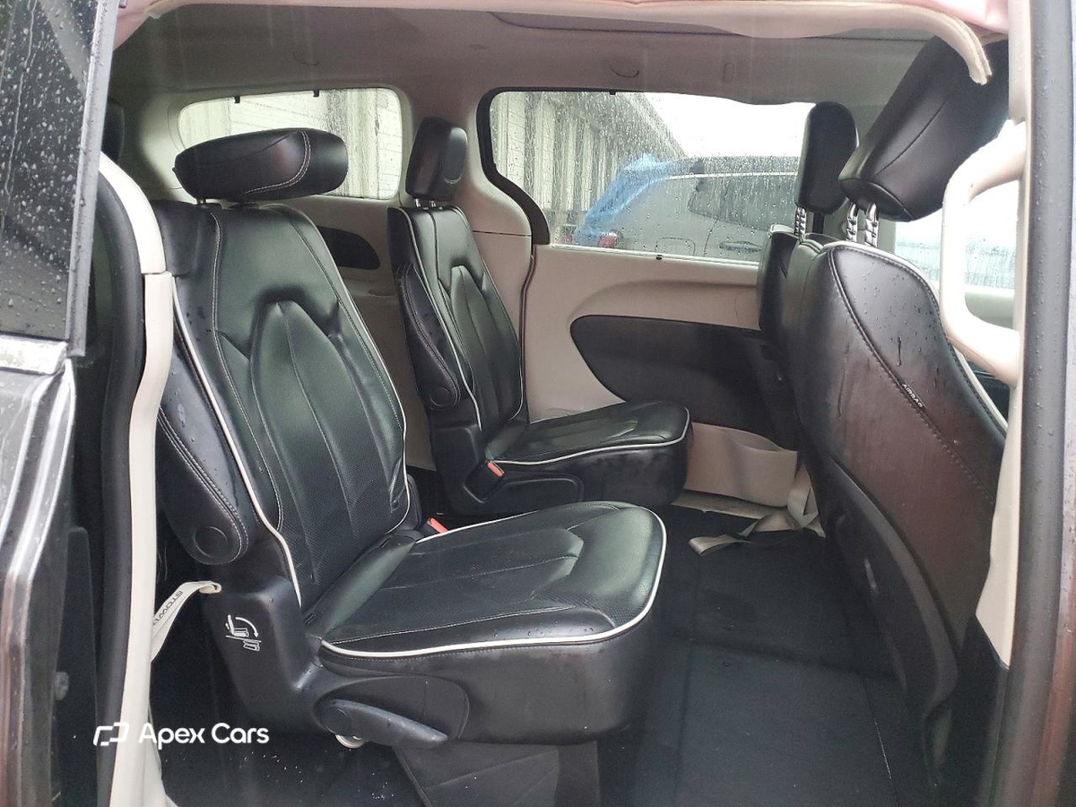 Chrysler Pacifica 2023