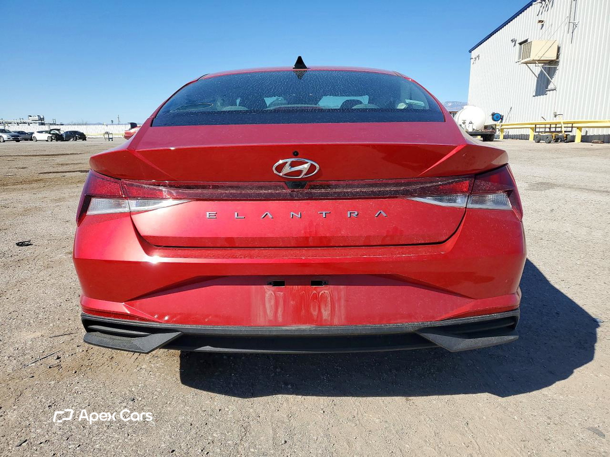 Hyundai Elantra 2023