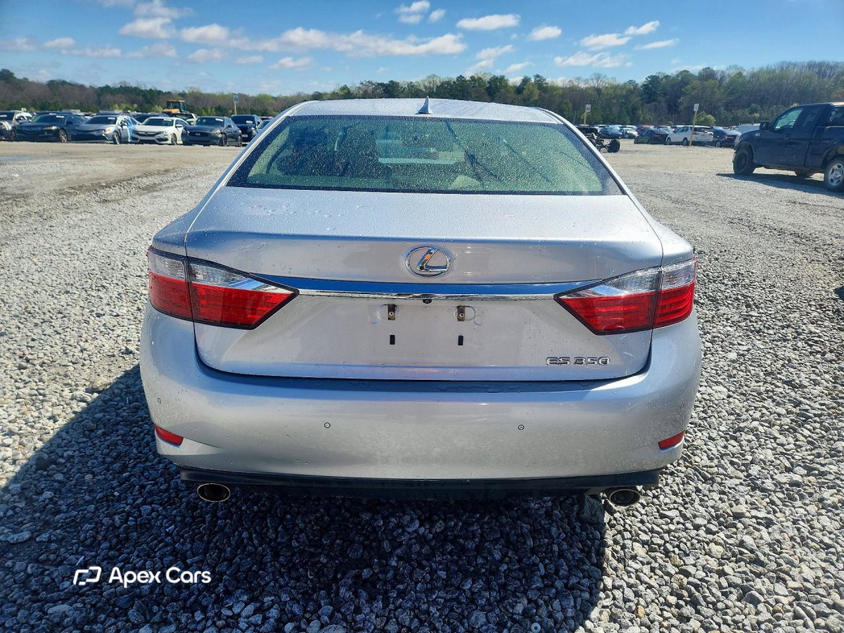 Lexus ES 2015