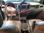 Toyota Sienna 2011