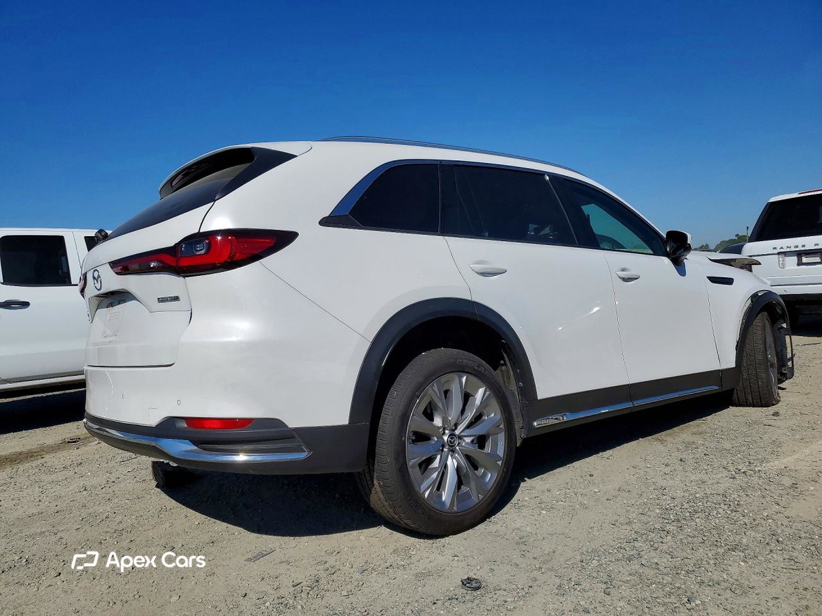 Mazda CX-90 2024