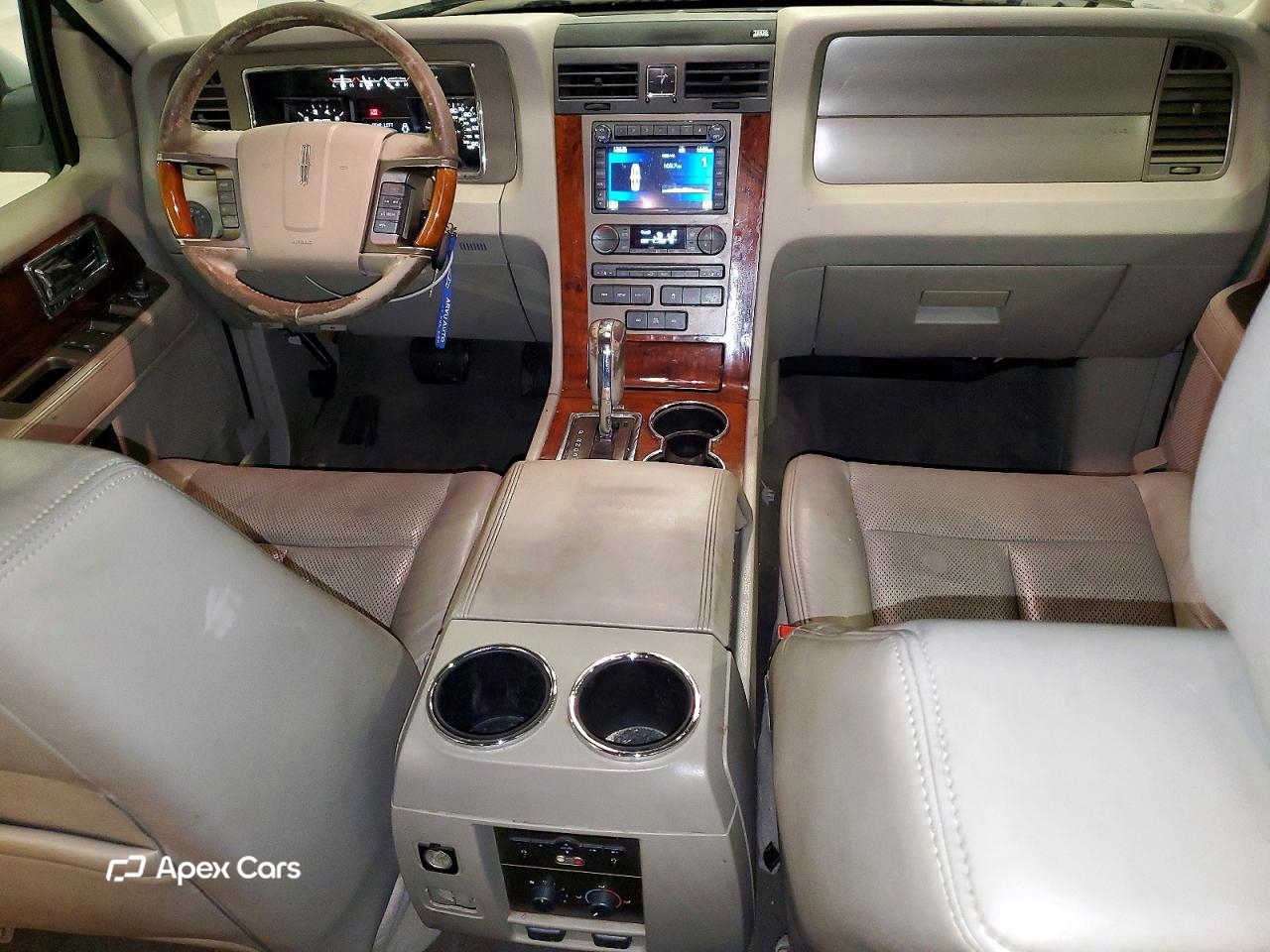 Lincoln Navigator 2011