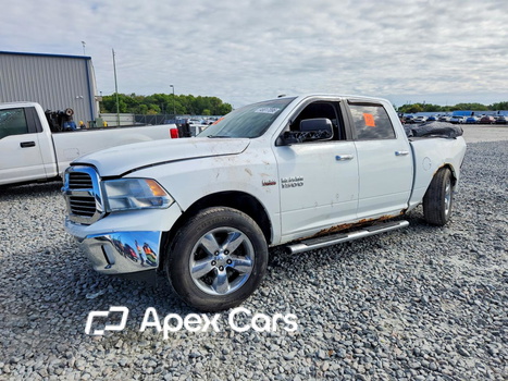 RAM 1500 2015 - Zdjęcie 1 z 12