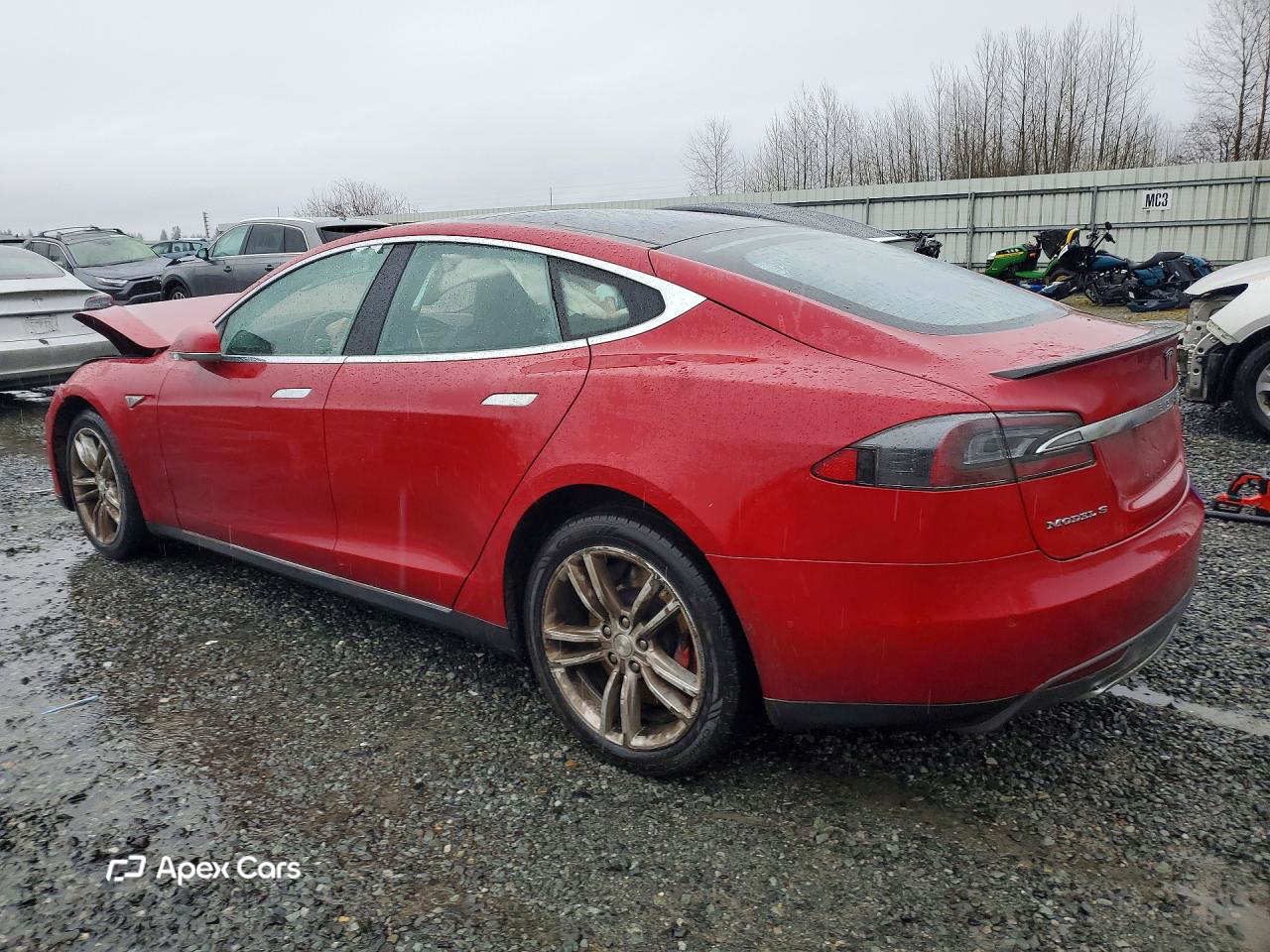 Tesla Model S 2015