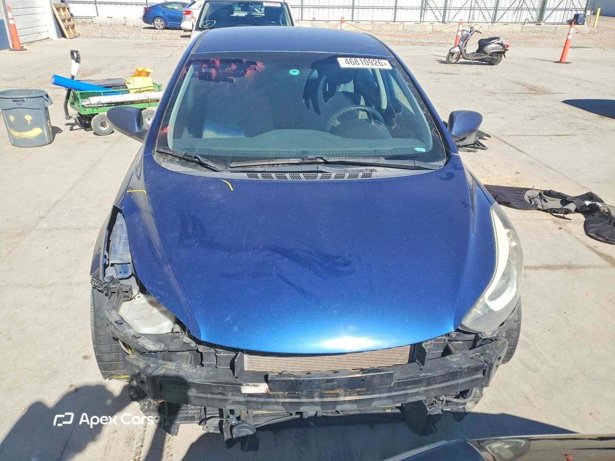 Hyundai Elantra 2016