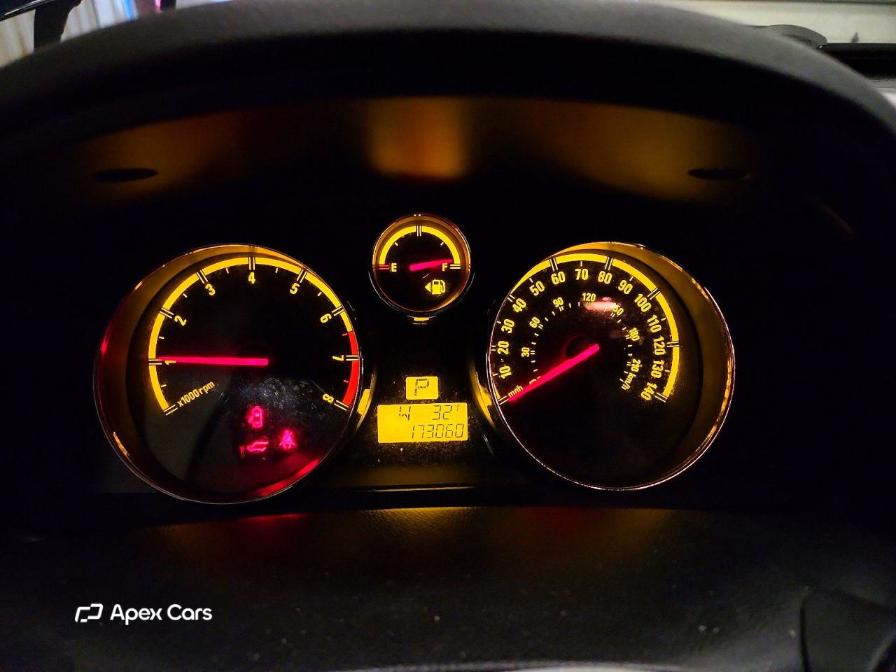 Saturn VUE 2008