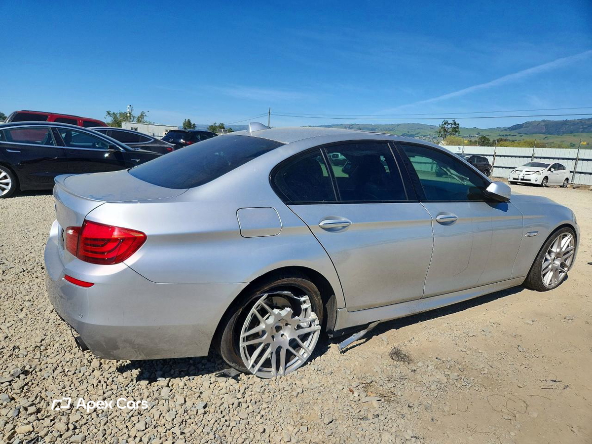 BMW Series 5 2012