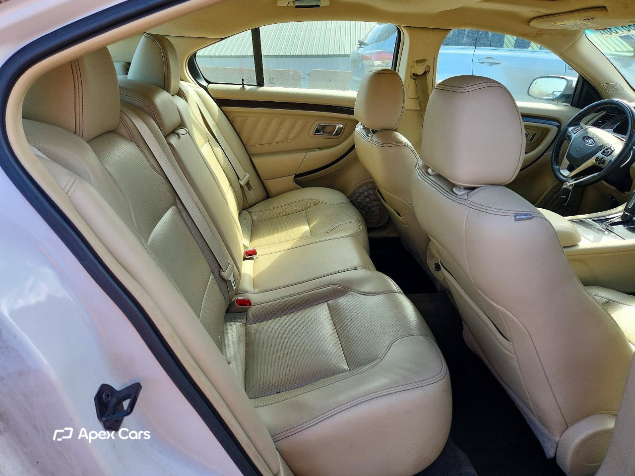 Ford Taurus 2013